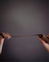 Mjuk chokladkola med smak av pepparkaka till jul
