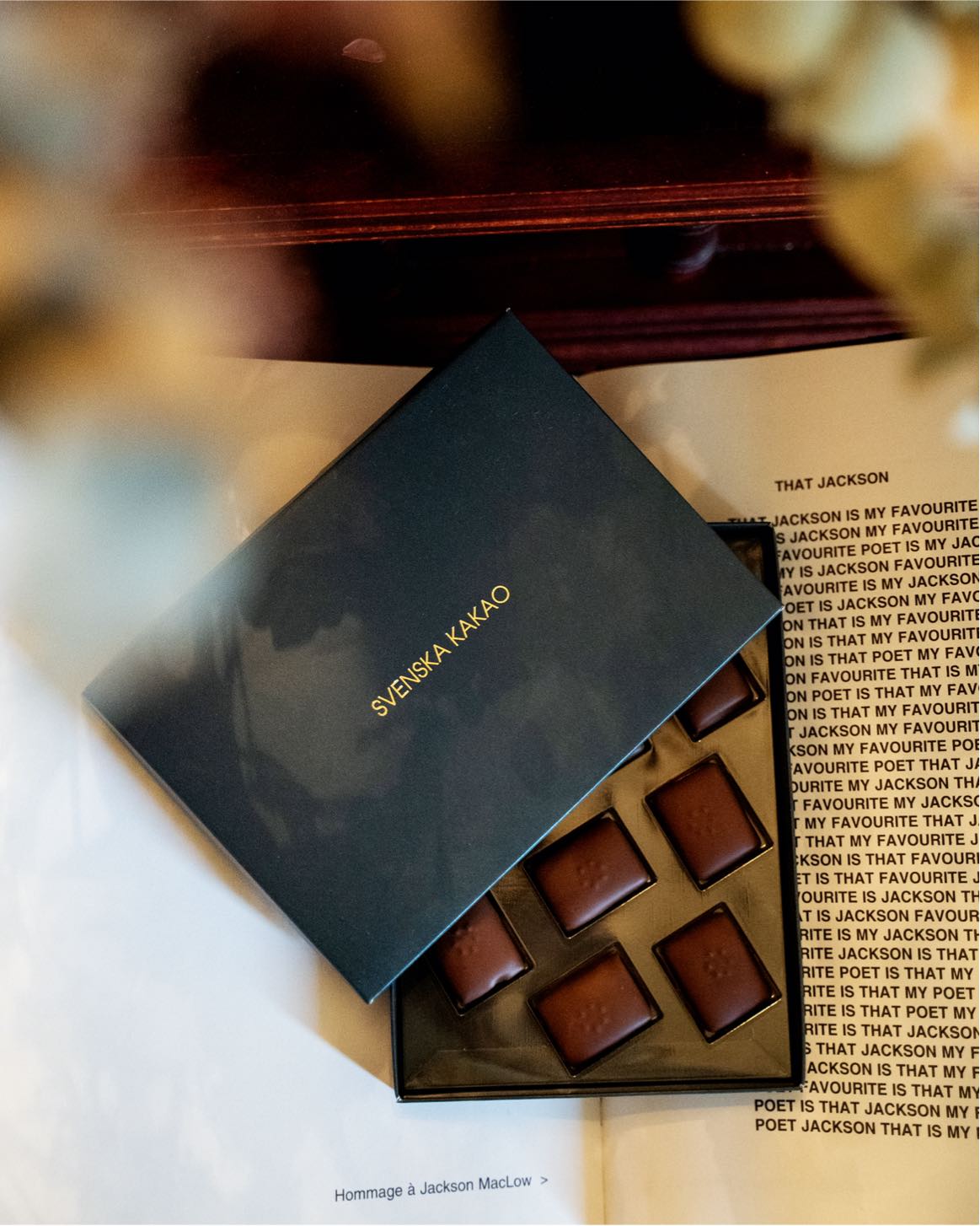 prima hallonkolor - exklusiv handgjord choklad