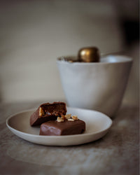 Thumbnail for Snickerskola med jordnötter i mjölkchoklad